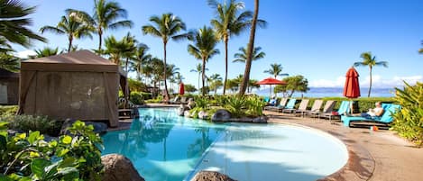 Condo (4 Bedrooms) | Pool