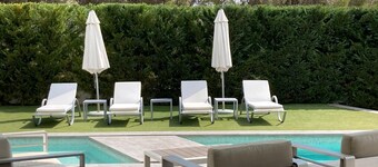 Luxury 4-Bedroom Villa, 1 Min to Beach - Ideal for Families, Couples & Friends