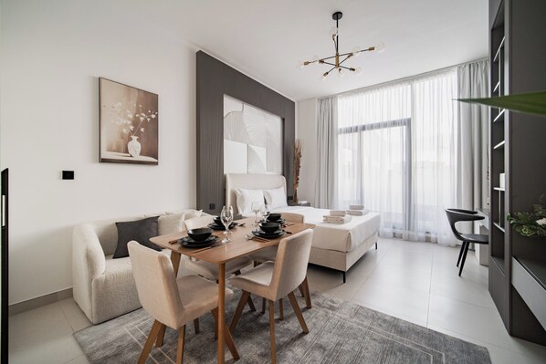 1 chambre, fer et planche à repasser, accès Internet, draps fournis