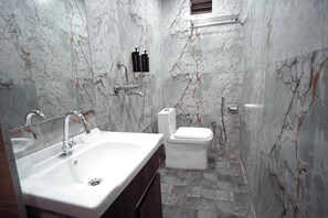 Basic Double Room | Bathroom | Shower, free toiletries, towels, soap - Hotel Konark INN (Bareilly)