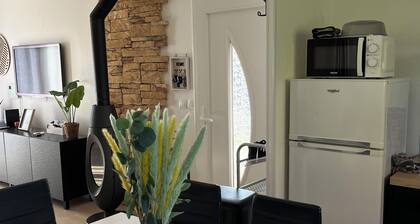 Family home with garden, near Disneyland