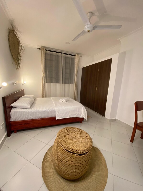 1 bedroom, desk, iron/ironing board, free WiFi