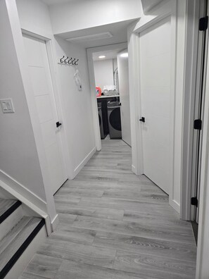 Interior - Charming 2-Bedroom Retreat (Edmonton)