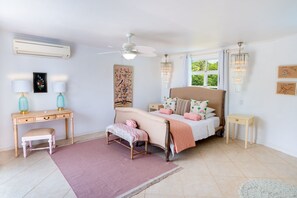 4 bedrooms, iron/ironing board, Internet, bed sheets - Villa SkyBluePink - Four Bedroom Villa, Sleeps 8 (Saint James)
