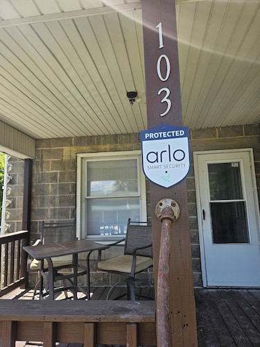 Marvelous 2-bedroom house in Terra Alta, WV. Veteran Owned