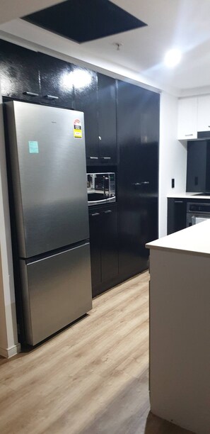 Apartment, 2 Bedrooms, Balcony | Private kitchen