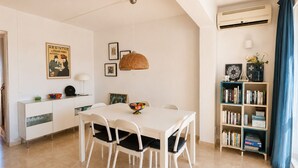 Dining - Costabella Beach House · Magnolia Marbella (Marbella)