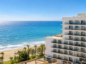 Exterior - Beachfront apartment in Benalmádena with parking. (Benalmádena)