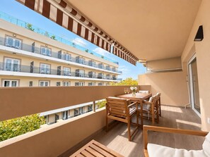 15 Terrace 1 overlooking the dining room - Esperanza Grand Apartments III - Marbella Centre (Marbella)