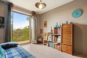 4 quartos, Wi-Fi, roupa de cama