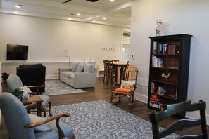 Smart TV, DVD player, books