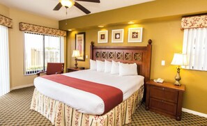 3 makuuhuonetta, silitysrauta/-lauta, Wi-Fi, vuodevaatteet