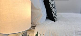 Ocho Homes Lux By Eight Continents, Belfast