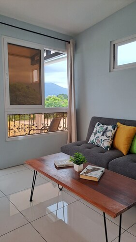 Secure & Private 3 BDR Modern House with Pool, A/C and Great View