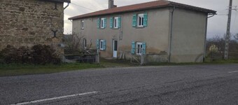 Gîte des hortensias
Gîte à la ferme 5 chambres, 10 lits, 12 personnes