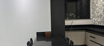 BRAND NEW AND CENTRAL APARTMENT - 3 BEDROOMS, COZY AND CLOSE TO EVERYTHING!!!!