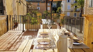 Servei de restauració a l'aire lliure