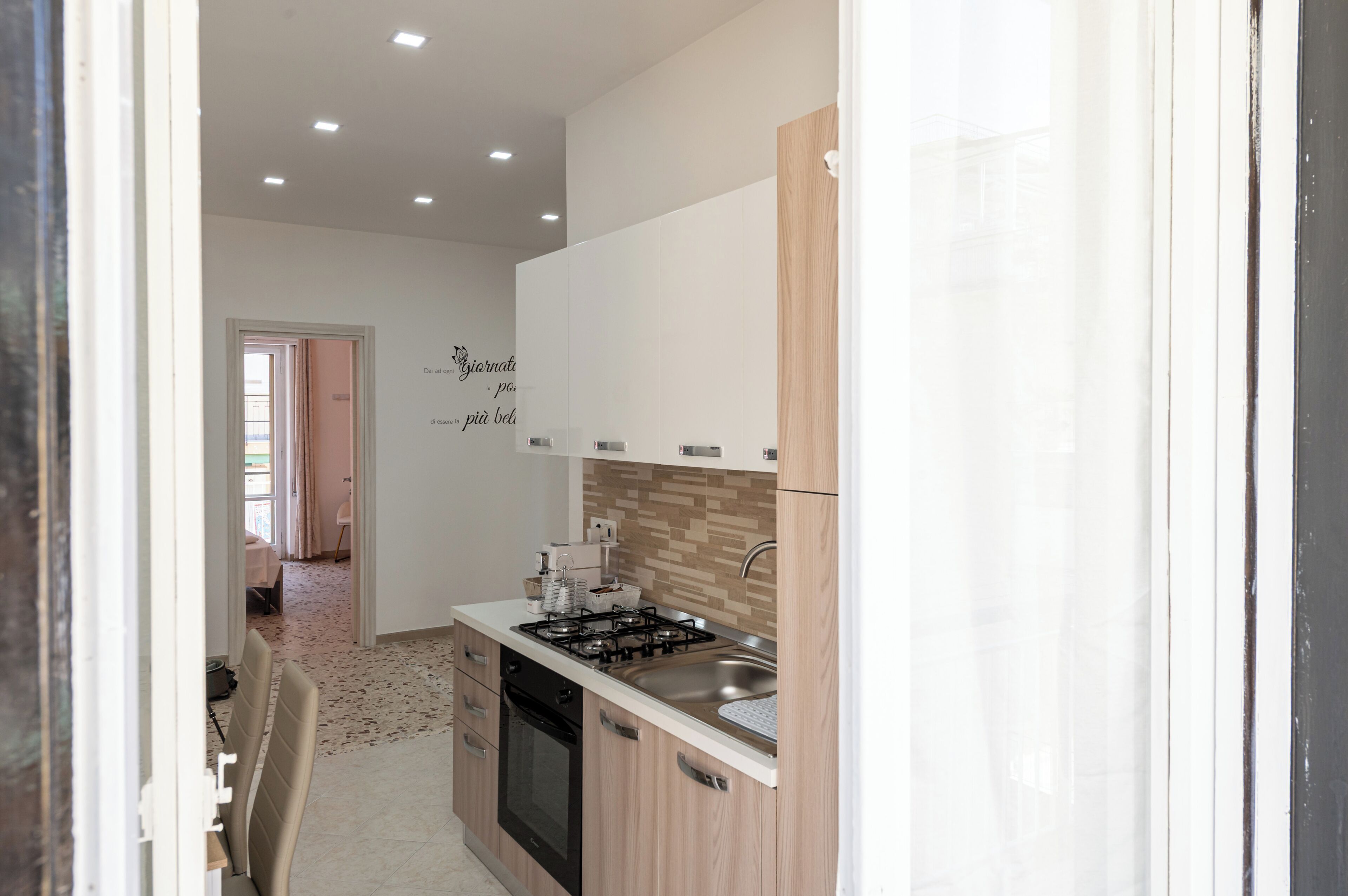 Fridge, oven, coffee/tea maker, cookware/dishes/utensils