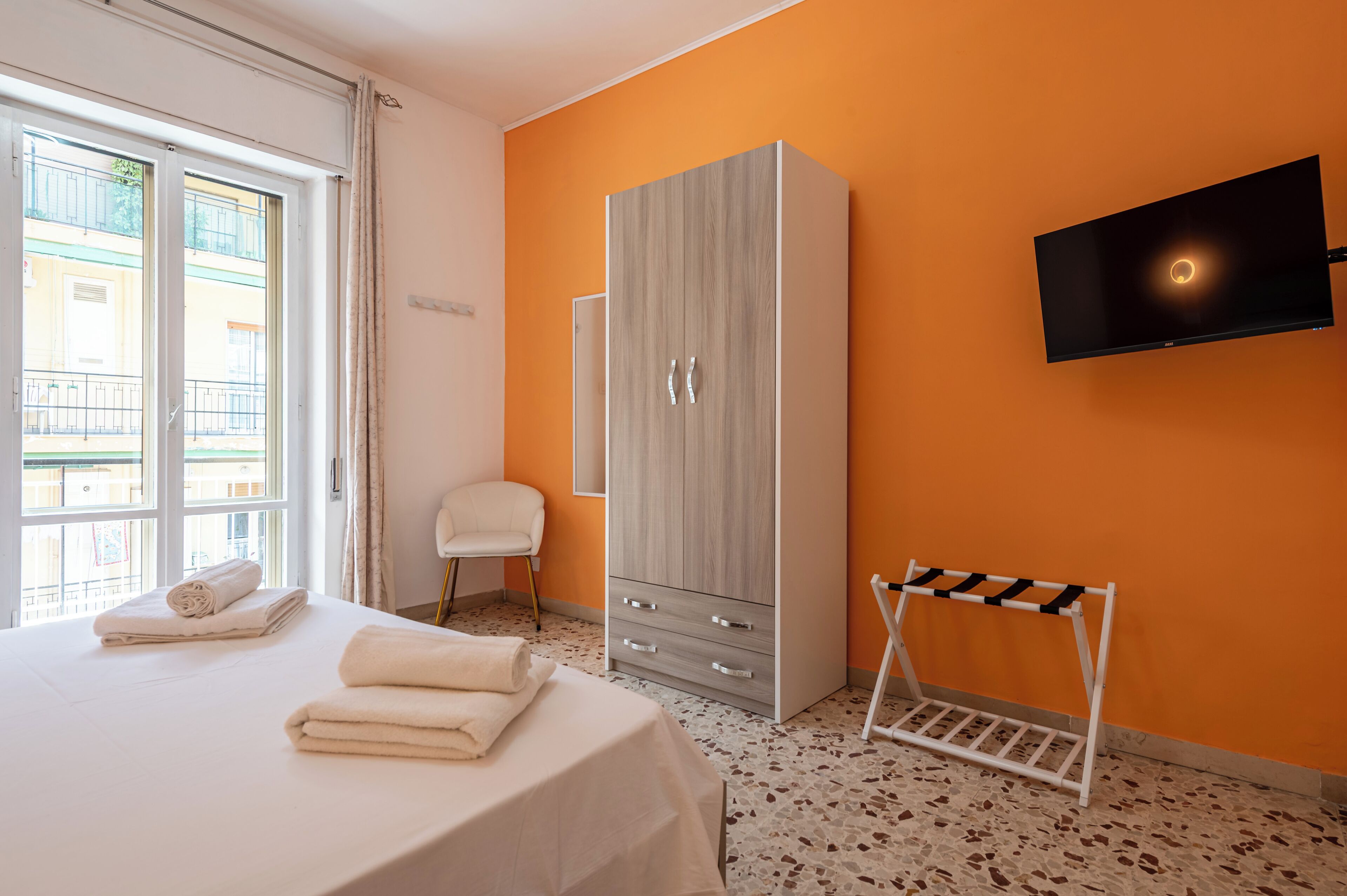 2 camere, Wi-Fi gratuito, lenzuola