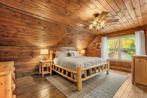 6 bedrooms, iron/ironing board, free WiFi, bed sheets