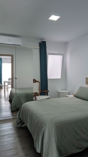 1 bedroom, iron/ironing board, free WiFi, bed sheets