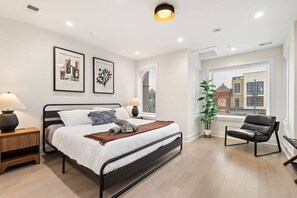 5 soverom, skrivebord, strykejern/-brett og wi-fi