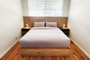 1 bedroom, iron/ironing board, Internet, bed sheets