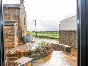 Interior - The Warren Barn (Ripon)