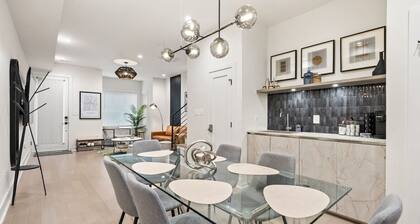 Designer 3BR DC Home | King Bed, Family‑Friendly