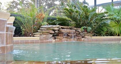 Santos Vacation Villa 12 miles to Disney Spring