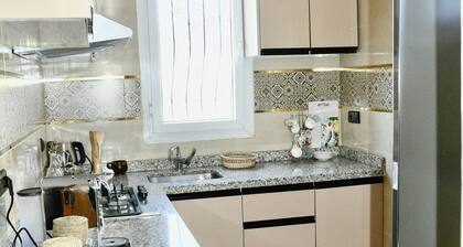 Charming 2-bedroom flat 10 minutes to the beach