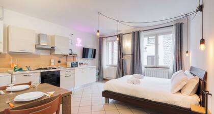 BGY Airport And Bedroom