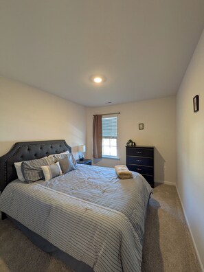 3 bedrooms, WiFi, bed sheets