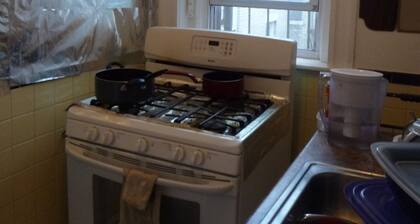 Charming 2-bedroom apartment in Cleveland Circle Boston, Near BC, BU