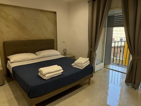 1 bedroom, WiFi, bed sheets