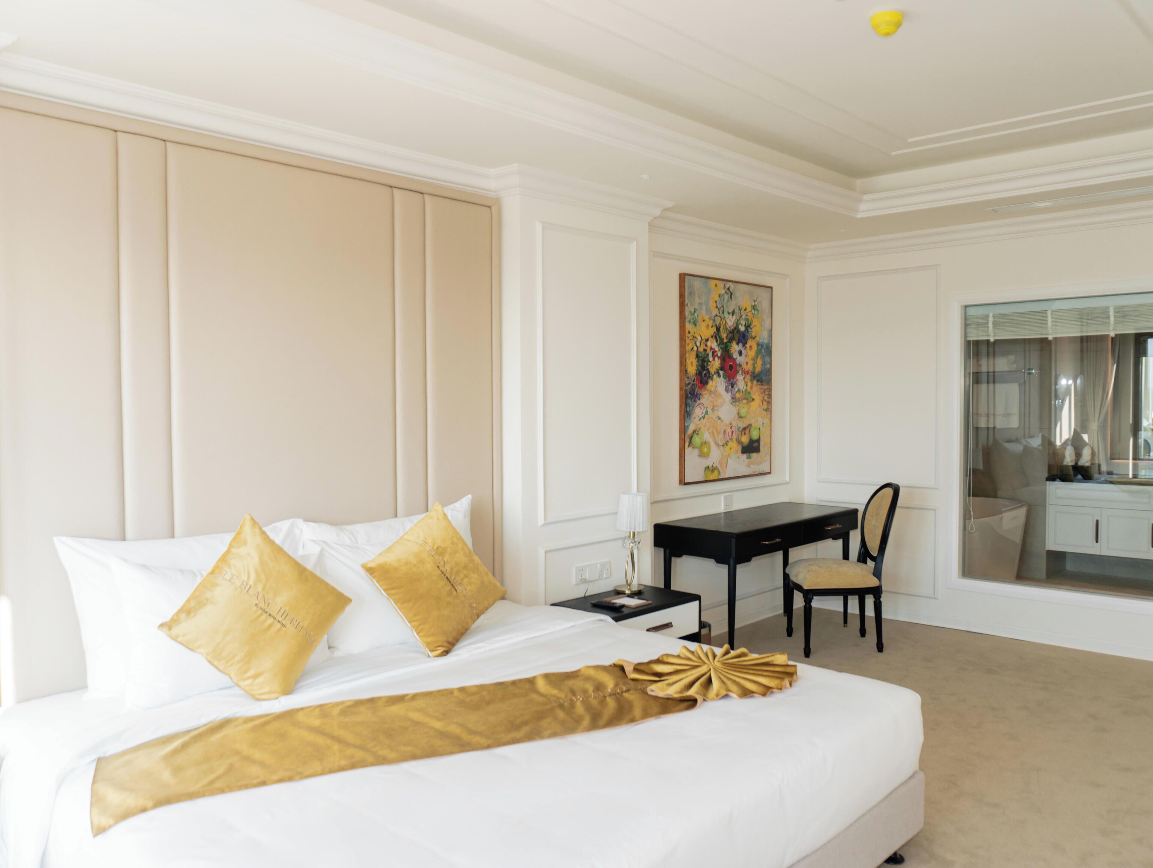 Suite panorámica, vista a la ciudad | Ropa de cama de alta calidad, camas con pillow-top y minibar 