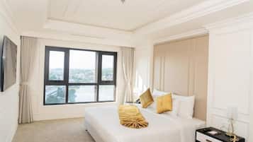 Suite, City View