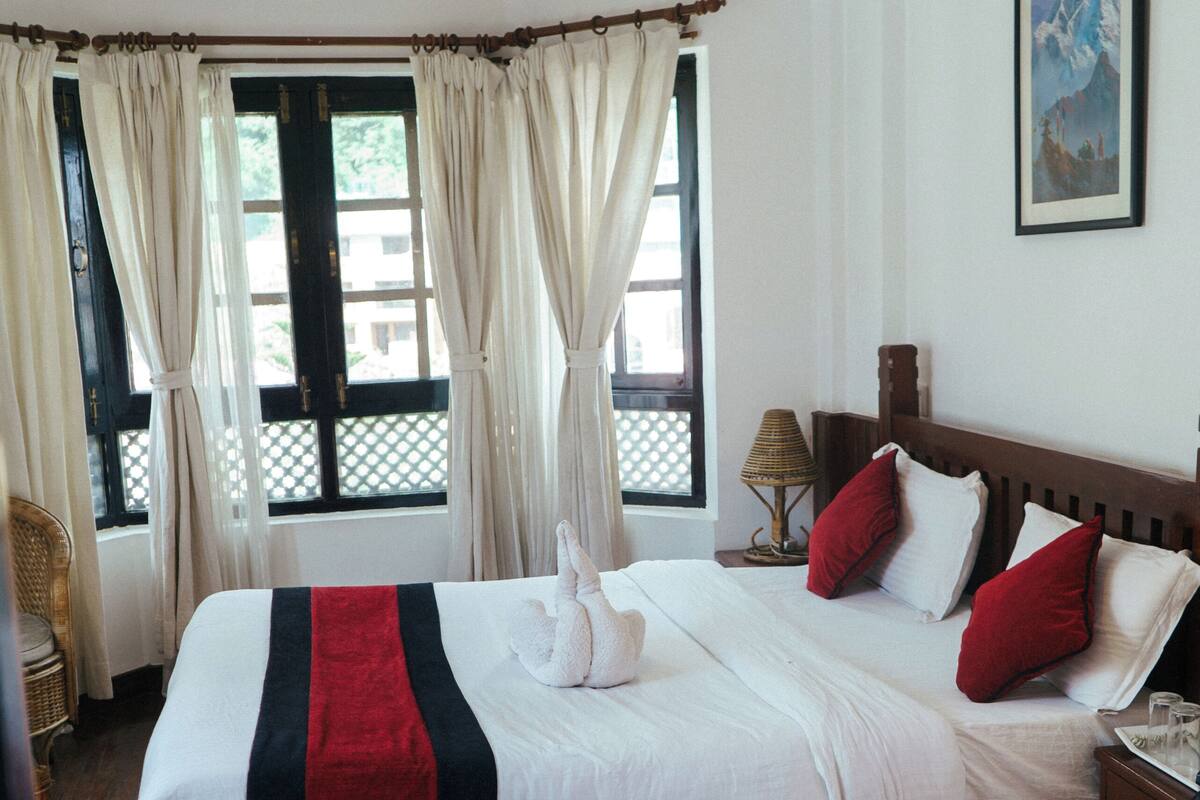 Deluxe Room, Hill View | Laptop workspace, WiFi (free)