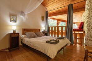 2 bedrooms, iron/ironing board, WiFi, bed sheets - Holiday Home Gîte du Domaine de Brondel (Barcelonne)