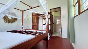 4 Schlafzimmer, Schreibtisch, Bügeleisen/Bügelbrett, kostenloses WLAN