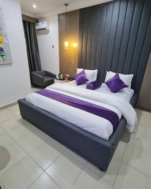 Economy Apartment, Balcony, City View