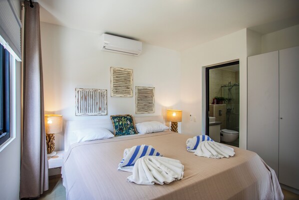 1 bedroom, iron/ironing board, Internet, bed sheets