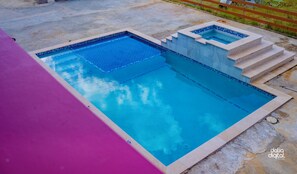 Piscine extérieure