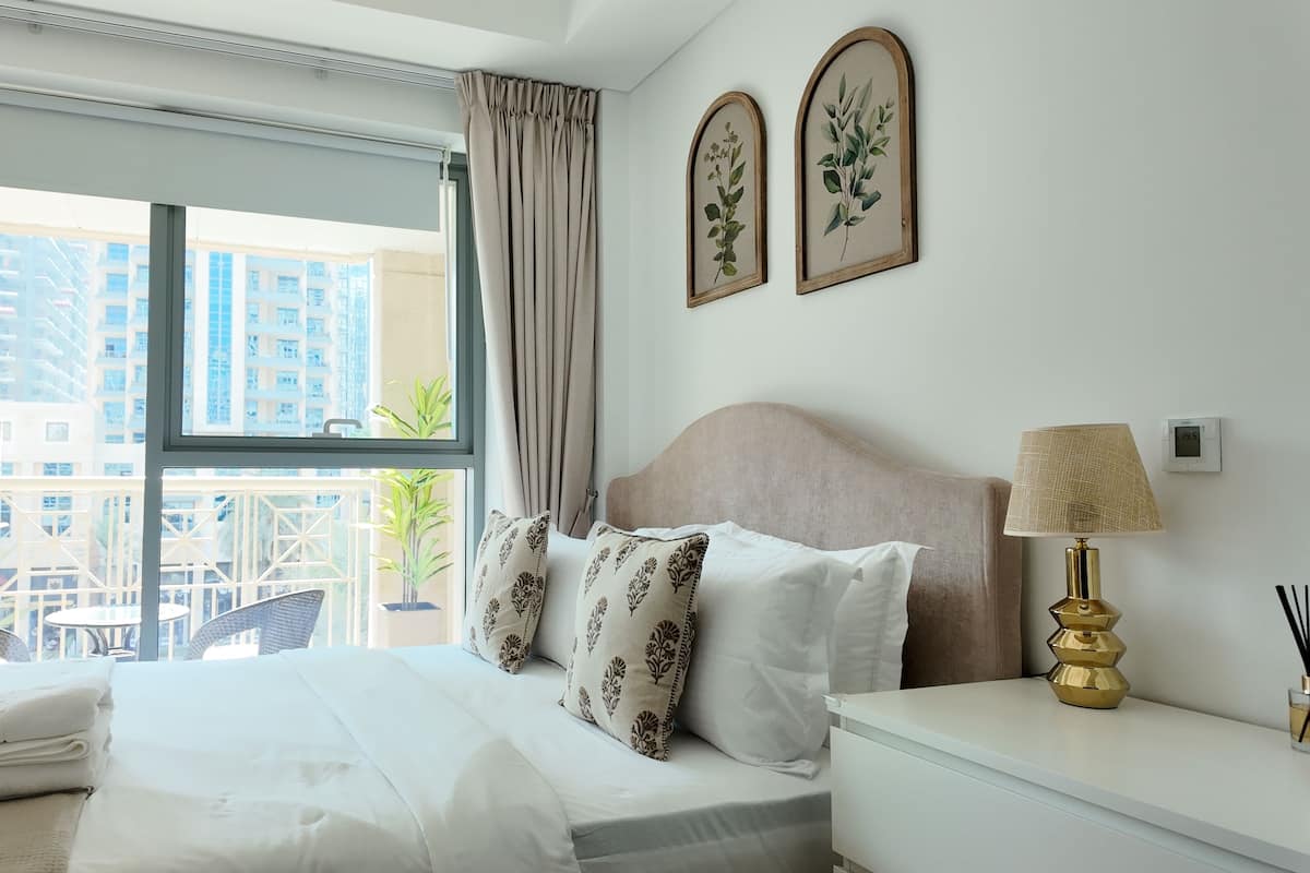 Design Studio, City View | Premium bedding, in-room safe, individually decorated
