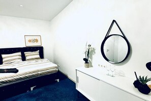1 habitación y ropa de cama 