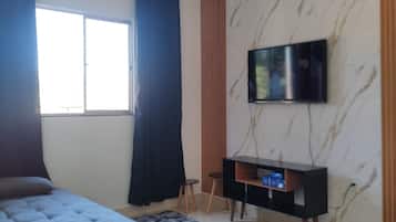 熨斗/熨衣板、WiFi、床单