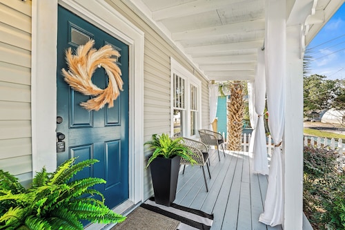 Cedar+Ash. A family retreat