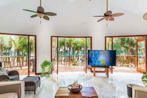 Luxury Villa | Living area | TV - Casa Nah Balam (Tulum)