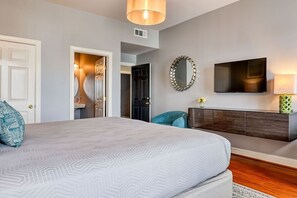 5 bedrooms, iron/ironing board, WiFi, bed sheets - Savannah Frederick - 2nd floor (Savannah)