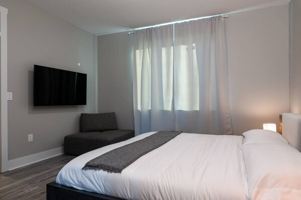 6 bedrooms